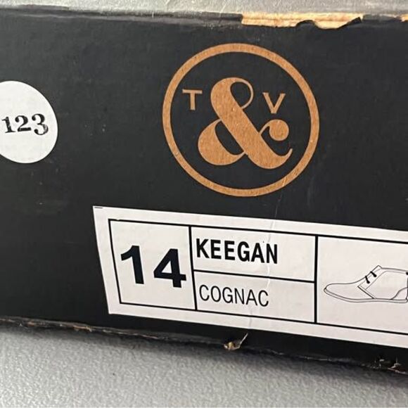 T & V Brown Leather Chukka Boots